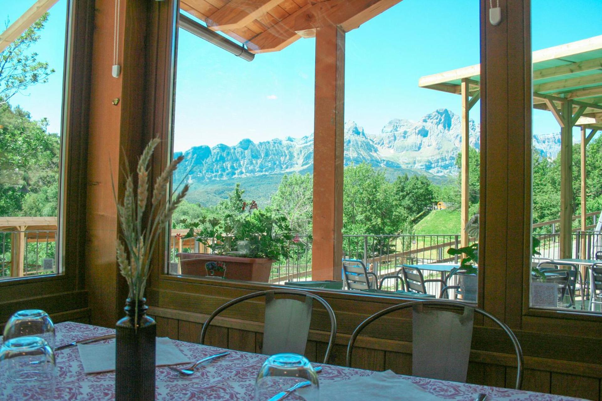 Panticosa Lodge Екстер'єр фото